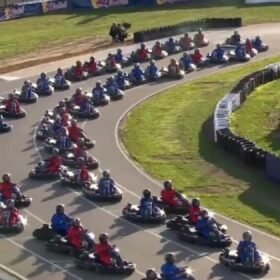 Verstappeno beprotybė Silverstone: iš 101-os vietos jis prasiveržė iki pergalės
