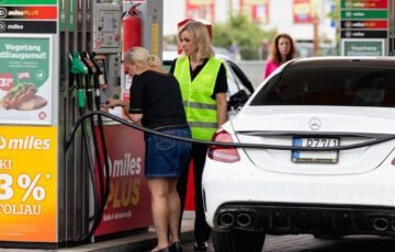 Dyzelinas gali priartėti prie 3 eurų: ekspertas įvardijo, kas turėtų nutikti