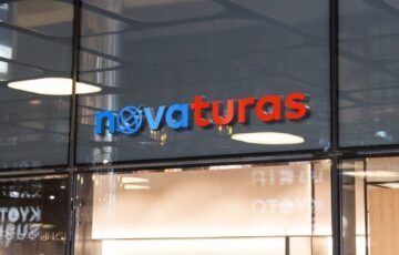Pagrindinio akcininko sulaikymas sukrėtė rinką: „Novaturas“ pranešė, kas vyksta su kelionėmis