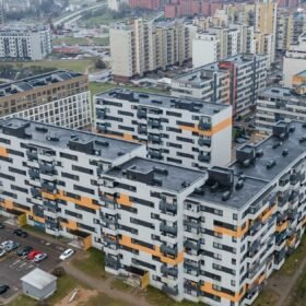 Kosulys ir temperatūra gali suklaidinti: ženklai, padedantys atpažinti gripą, COVID-19 ar peršalimą