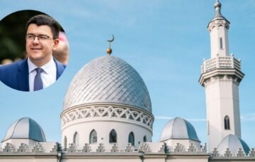 Kiaulės galva prie mečetės sukėlė audrą: ekspertai ir politikas susikirto dėl musulmonų augimo Lietuvoje