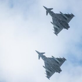 Latvijos rinkimus saugos „Eurofighter“: Vokietija reaguoja į dronų grėsmę