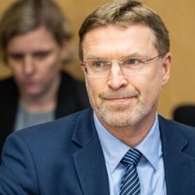 Deficitas gali peržengti 3 proc. ribą: Leiputė žada tik nežymų nuokrypį