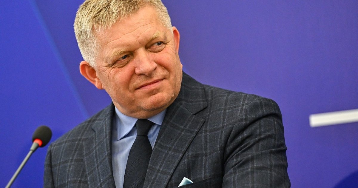 Fico suabejojo NATO gynyba: Slovakijos įsitraukimo į karą jis nenori