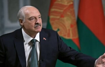 Baltarusija paleido 25 politinius kalinius: tarp į Lietuvą atvykusiųjų – žinomi žurnalistai ir aktyvistai