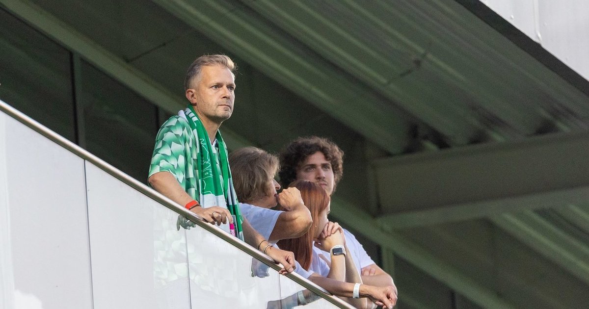 LFF stadionas buvo sausakimšas: po rekordinės minios Tapinas atsiprašė sirgalių