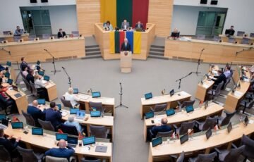 Griežtas smūgis kortelių klastotojams: už piktnaudžiavimą negalios lengvatomis grėstų iki 4 metų nelaisvės