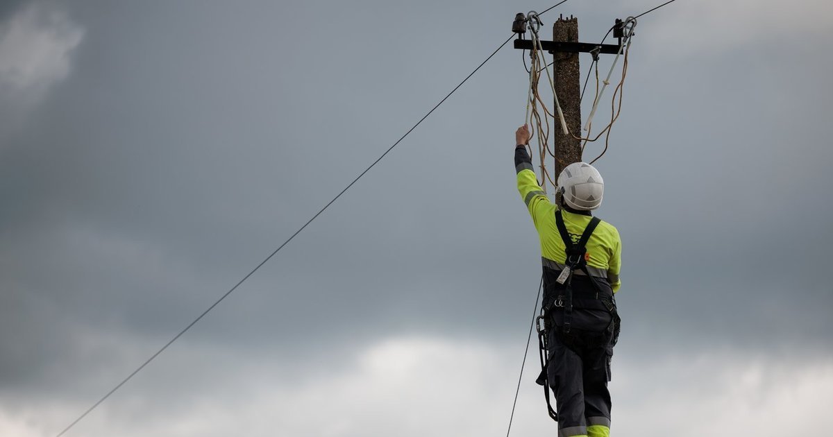 Elektros sąskaitos mažėja tūkstančiams: kas jau pasirinko pigesnį tarifą