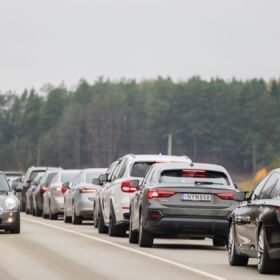 11,3 mln. eurų netaršiam transportui: kas galėtų gauti paramą ir kam ji nebūtų skirta