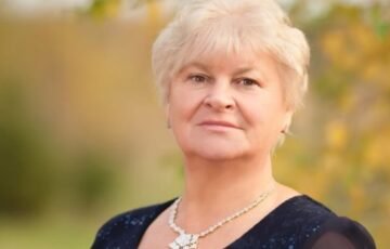 15 vizitų neatskleidė tiesos: akių tyrimas 55-erių Helen parodė smegenų auglį
