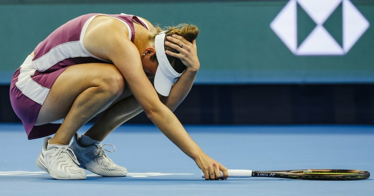 Pekine dar viena sensacija: Mertens iš turnyro išmetė titulą gynusią Swiatek