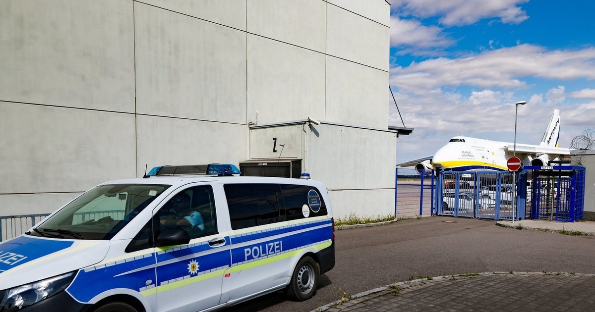 Leipcigo oro uosto diversijos pėdsakai: įtariamas rusas ir latvis, atskleista vykdytojo tapatybė