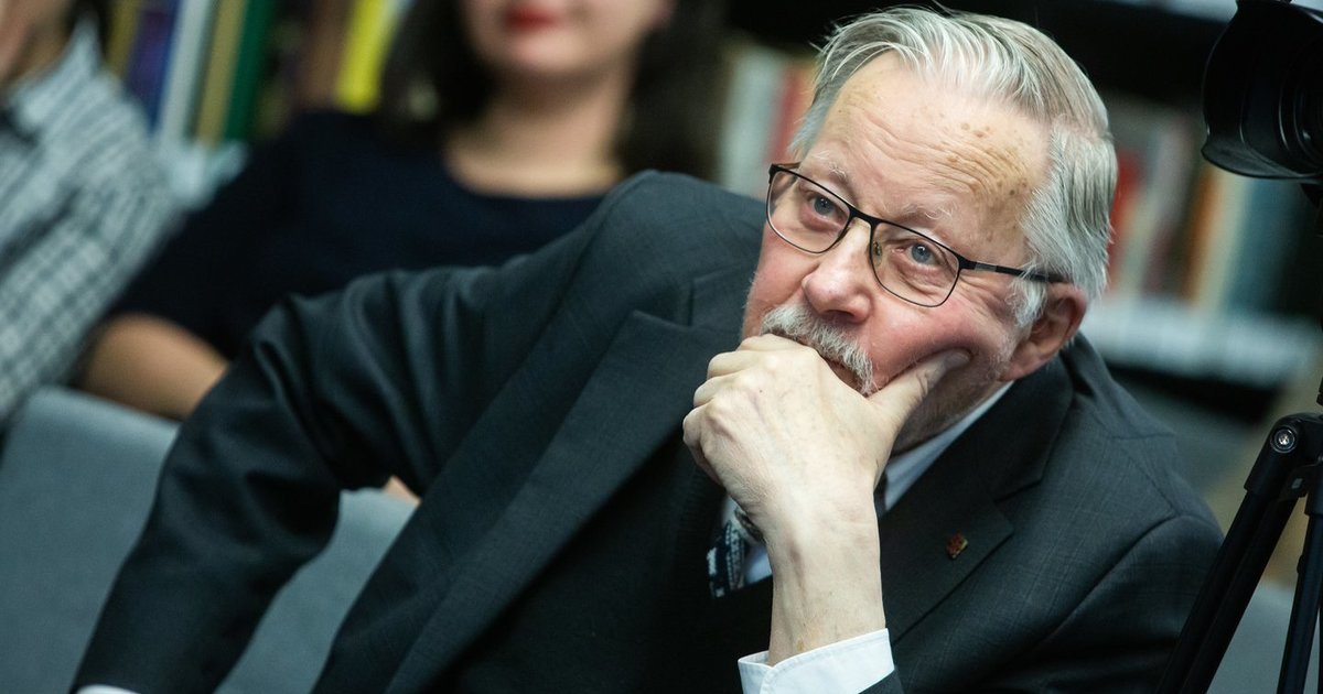 Landsbergiui – 94-eri: pirmasis atkurtos Lietuvos valstybės vadovas sulaukė ypatingų sveikinimų