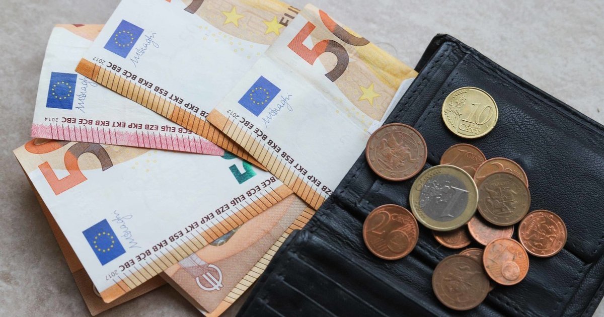 Alimentų vengiantys tėvai gali sulaukti naujo ribojimo: ginklų leidimai taptų nepasiekiami