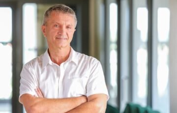 Rimantas Kėvalas pradeda naują etapą: po ilgamečio darbo Kauno klinikose stojo prie „Eglės“ medicinos vairo