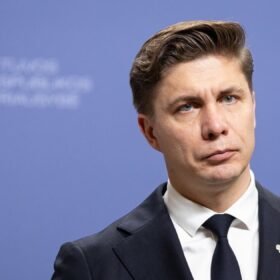 Šildymo sąskaitos gali skaudžiai kirsti: kai kur 60 kv. m butui prognozuojama iki 160 eurų per mėnesį