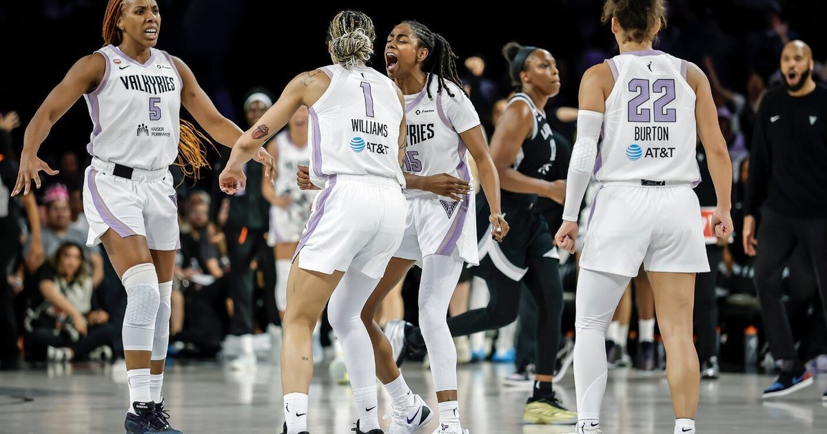 Jocytės „Valkyries“ sukūrė sensaciją: po pratęsimo žengė į WNBA finalą