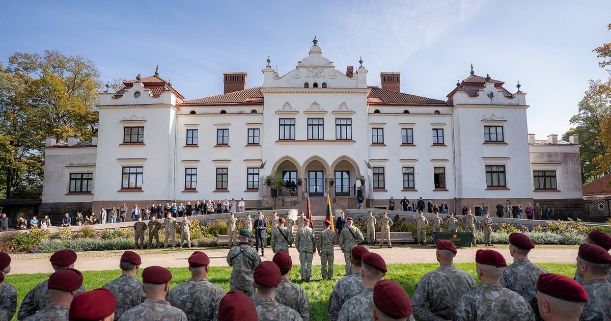 Rokiškyje išlydėti Lietuvos kariai: pusmečiui jungiasi prie NATO misijos Kosove