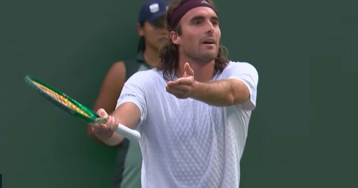 Du kamuoliukai iš kišenės sujaukė finišą: Tsitsipas dramatiškai palaužė Fritzą