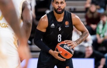 ASVEL išsigelbėjo per pratęsimą: prieš kelionę į Kauną – drama ir liepsnojanti Limožo rotušė