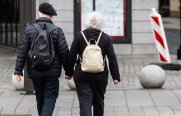 Ilgesnis gyvenimas slepia riziką: gydytoja atskleidė, kodėl vien vaistų gali nepakakti