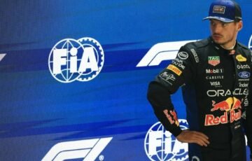 Ferrari“ sprendimas smogė Hamiltonui: Verstappenas Singapūre iškovojo pergalę