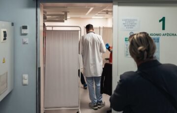 Gydytojų medžioklė įsibėgėjo: kai kur siūlomos net 50 tūkst. eurų išmokos