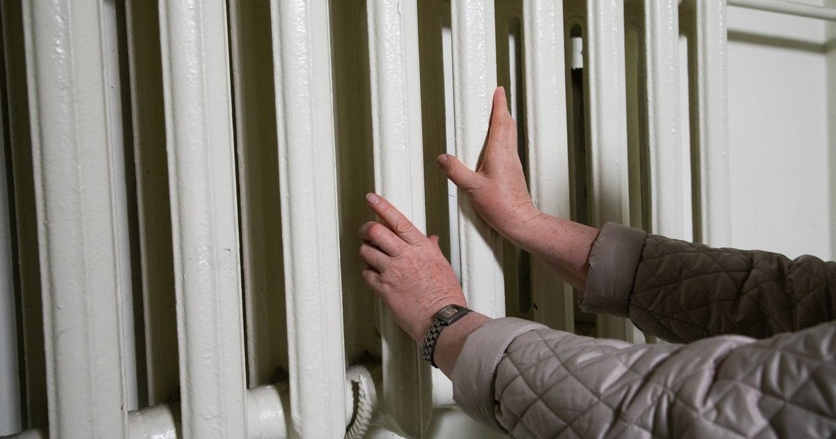 Radiatoriai jau kaista, nors lauke – iki 18 laipsnių: šildymą įjungė daugiau nei pusė Vilniaus ugdymo įstaigų