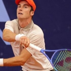 Gydytojų medžioklė įsibėgėjo: kai kur siūlomos net 50 tūkst. eurų išmokos