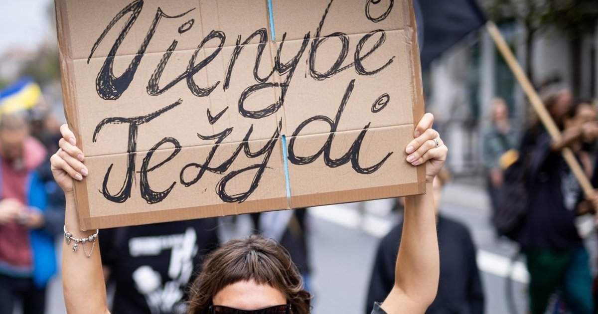 Vilniuje vienu metu kils trys protestai: migracijos politika supriešins skirtingas pozicijas