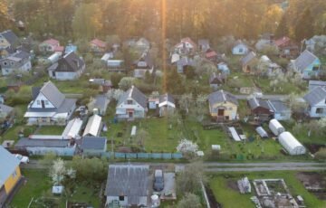 Po tragiško gaisro – ugniagesiai belsis į namų duris: ką Josvainių gyventojams būtina žinoti