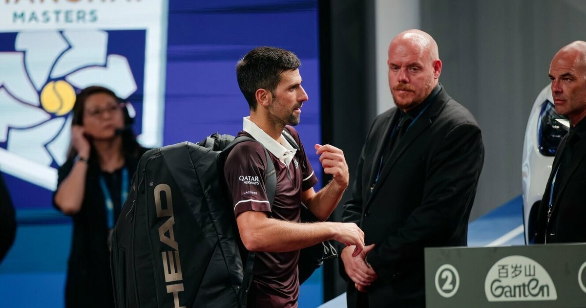 Djokovičius krito Šanchajuje: serbas atskleidė, kas sutrukdė po titulo Pekine