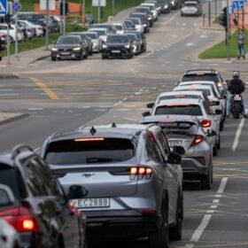 Naktinė ataka Rostove prie Dono: liepsnos apėmė strategiškai svarbų naftos terminalą