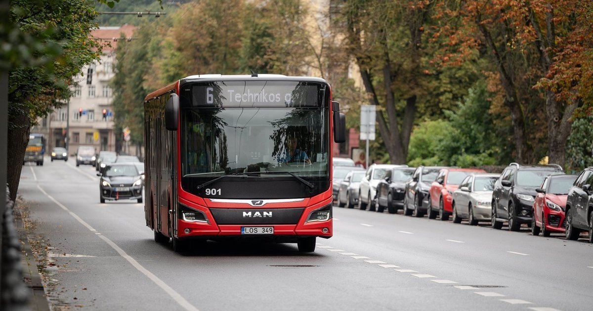Kaune bręsta didelis pokytis: bilietų grynaisiais pas vairuotoją gali nebelikti