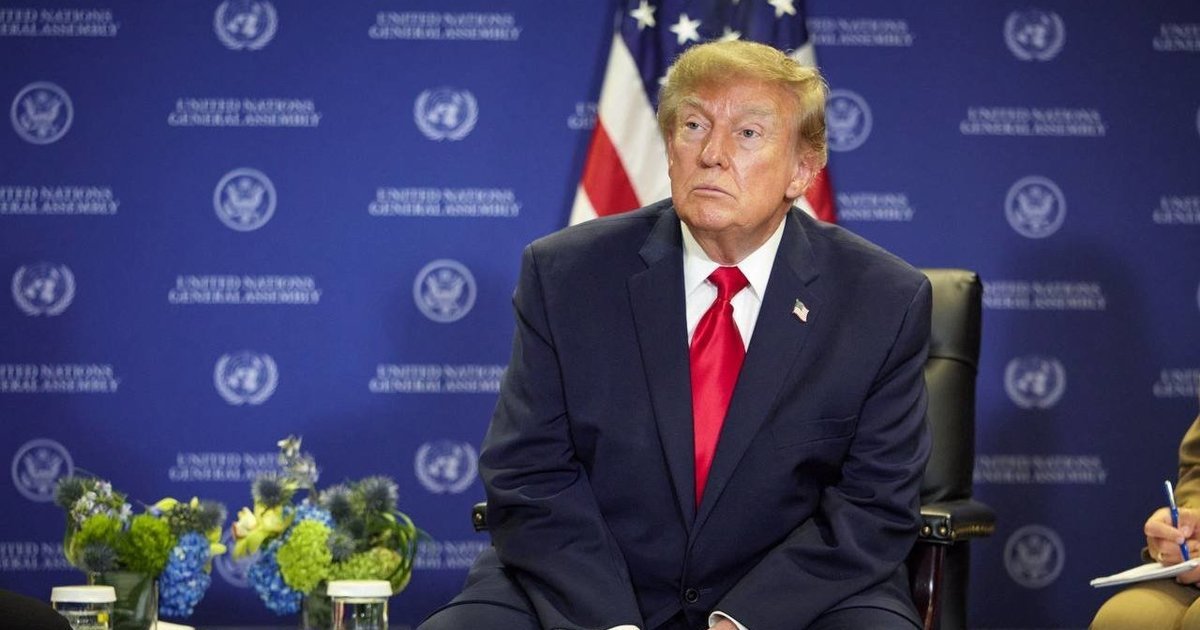 Naujoji D. Trumpo pareigūnė sukėlė audrą: internautai abejojo net portreto tikrumu