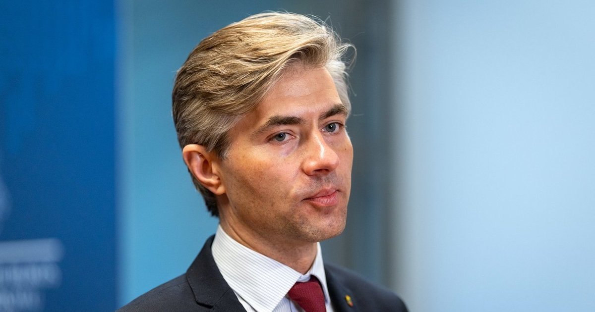 Kęstutis Budrys stojo prie iššūkio: kam ministras skyrė savo atsispaudimus