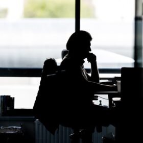 Radži grasino palikti studiją: konfliktą sukėlė vienas M. Stasiulio pasirinkimas