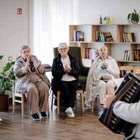 Santaros klinikų atsakas į Slušnio istoriją: konsultacija suteikta, bet jo pozicijos nevertins