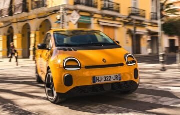 Renault“ perspėja apie skaudų scenarijų: Europoje gali nelikti 300 tūkst. automobilių per metus