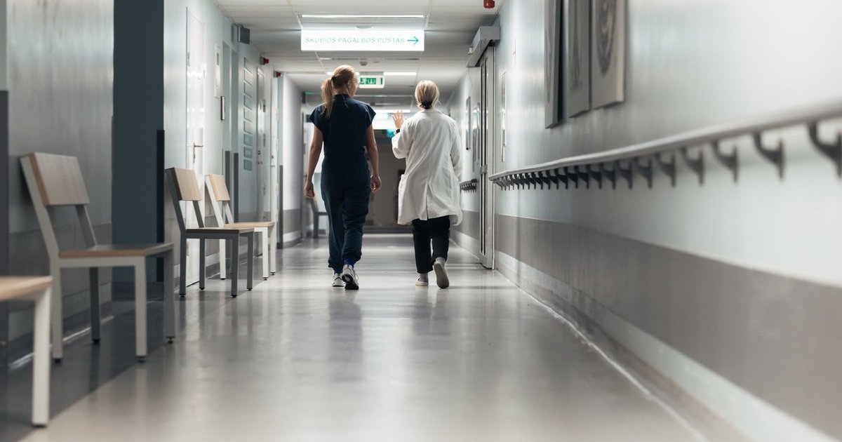 Santaros klinikų atsakas į Slušnio istoriją: konsultacija suteikta, bet jo pozicijos nevertins