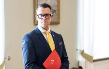 Filharmonija gali likti be vadovo: ministras prabilo apie galimą laukimą iki 2027-ųjų